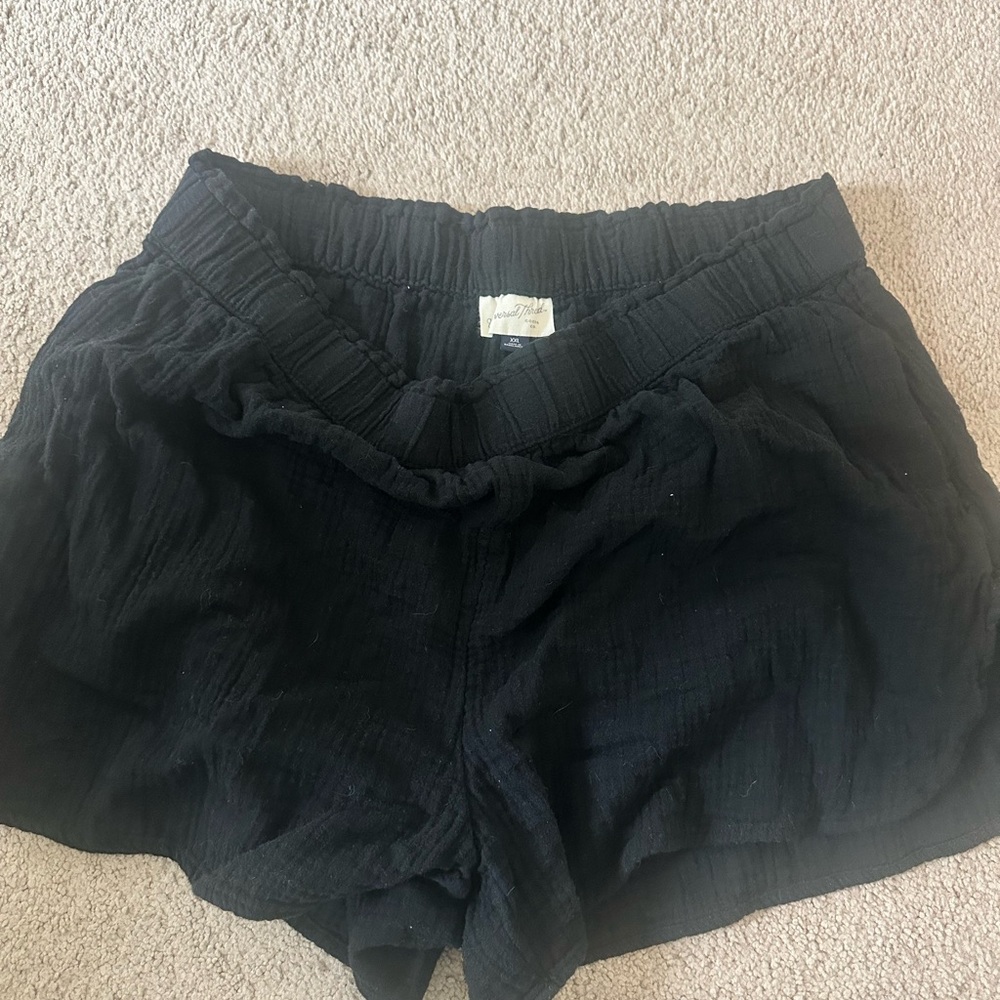 Black Women's Shorts - universal thread